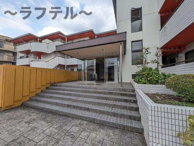 マレ・リジュールのエントランス