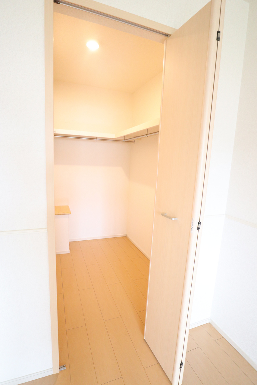 ソレイユ（田町）の収納