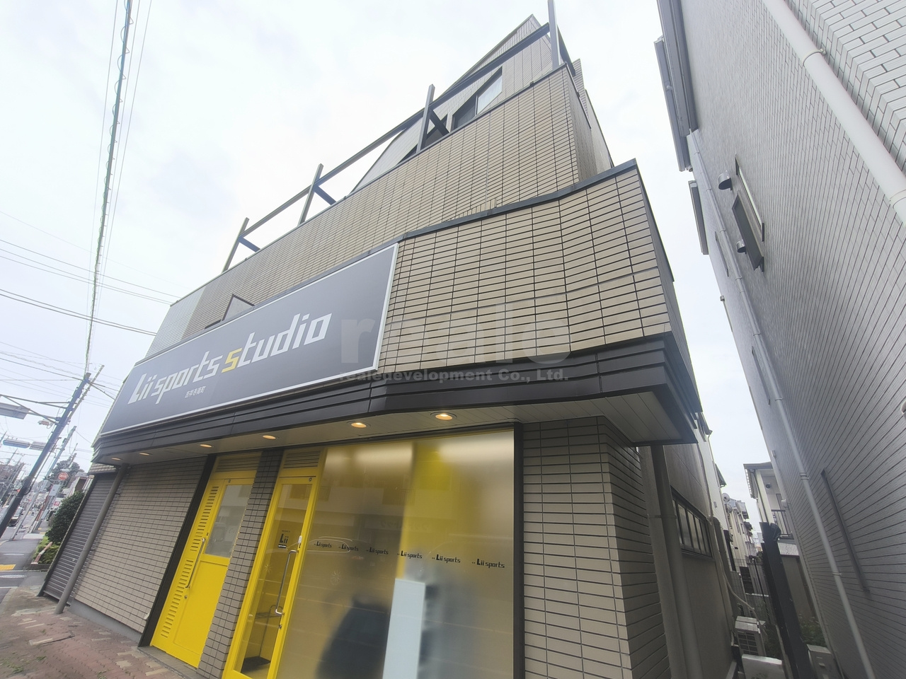 武蔵野市吉祥寺南町４丁目の賃貸マンションの外観