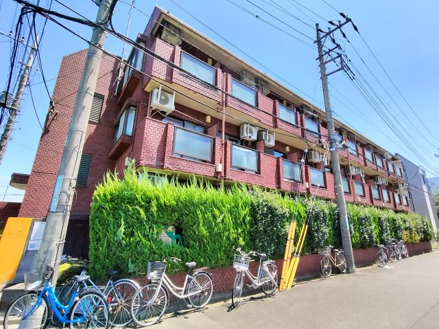 煉瓦館6★の外観