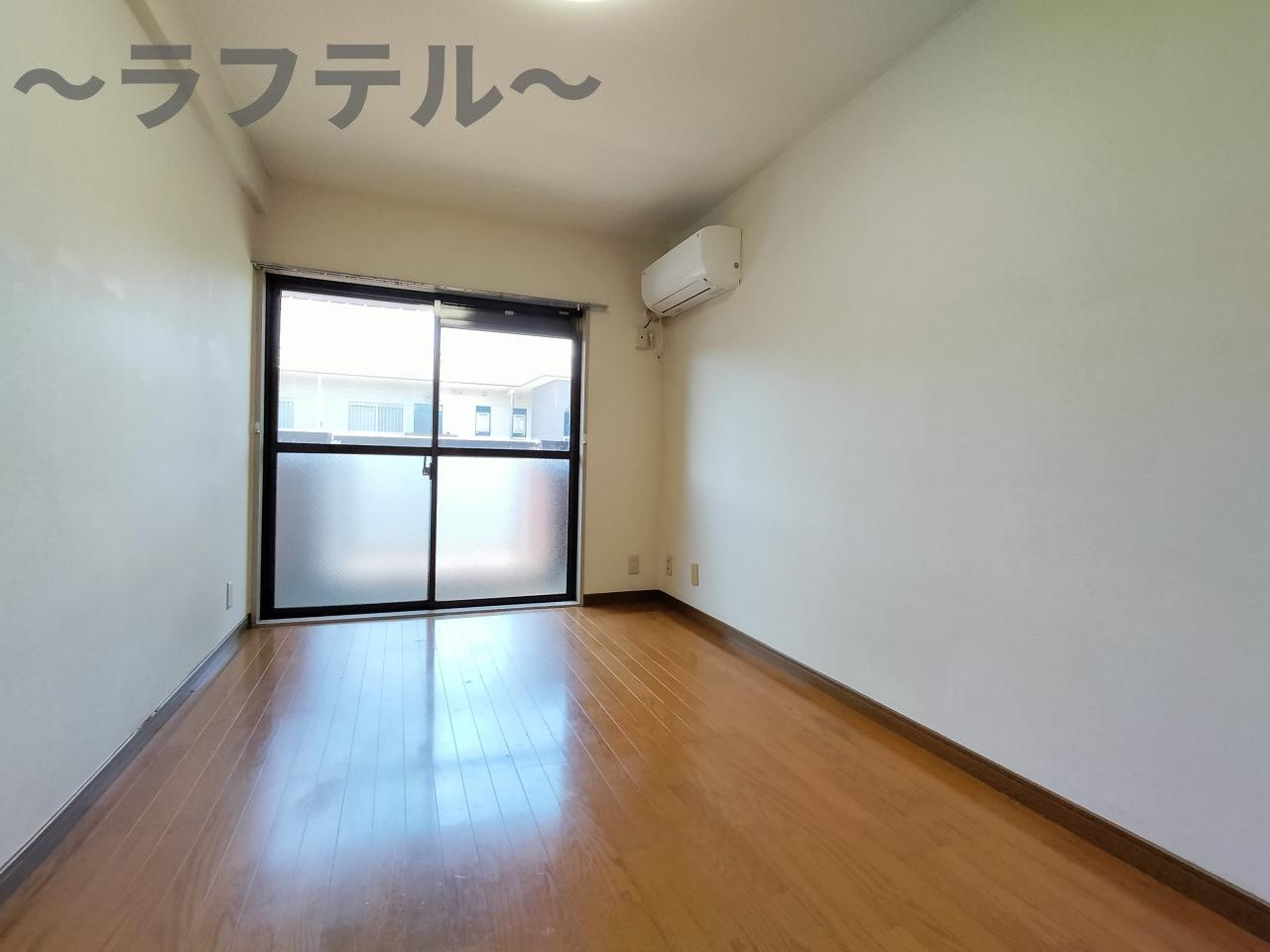 煉瓦館6★の居間・リビング|別部屋イメージ写真