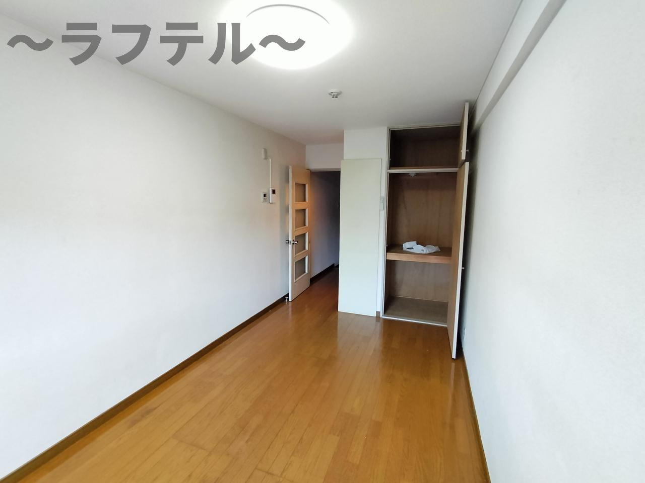 煉瓦館6★の居間・リビング|別部屋イメージ写真