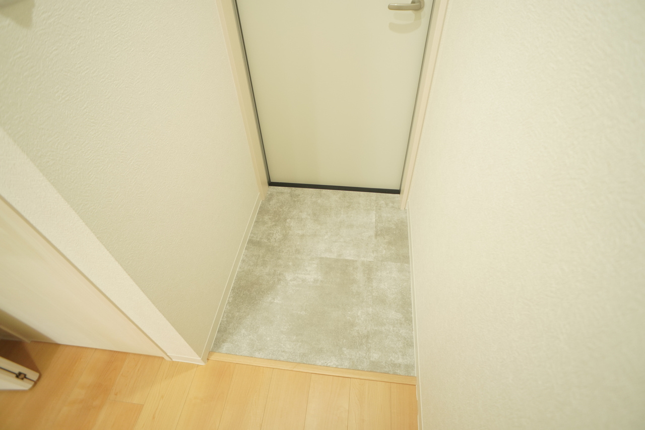 GRM富雄元町の玄関