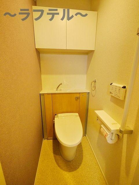 ジェルメ所沢のトイレ|別部屋イメージ写真