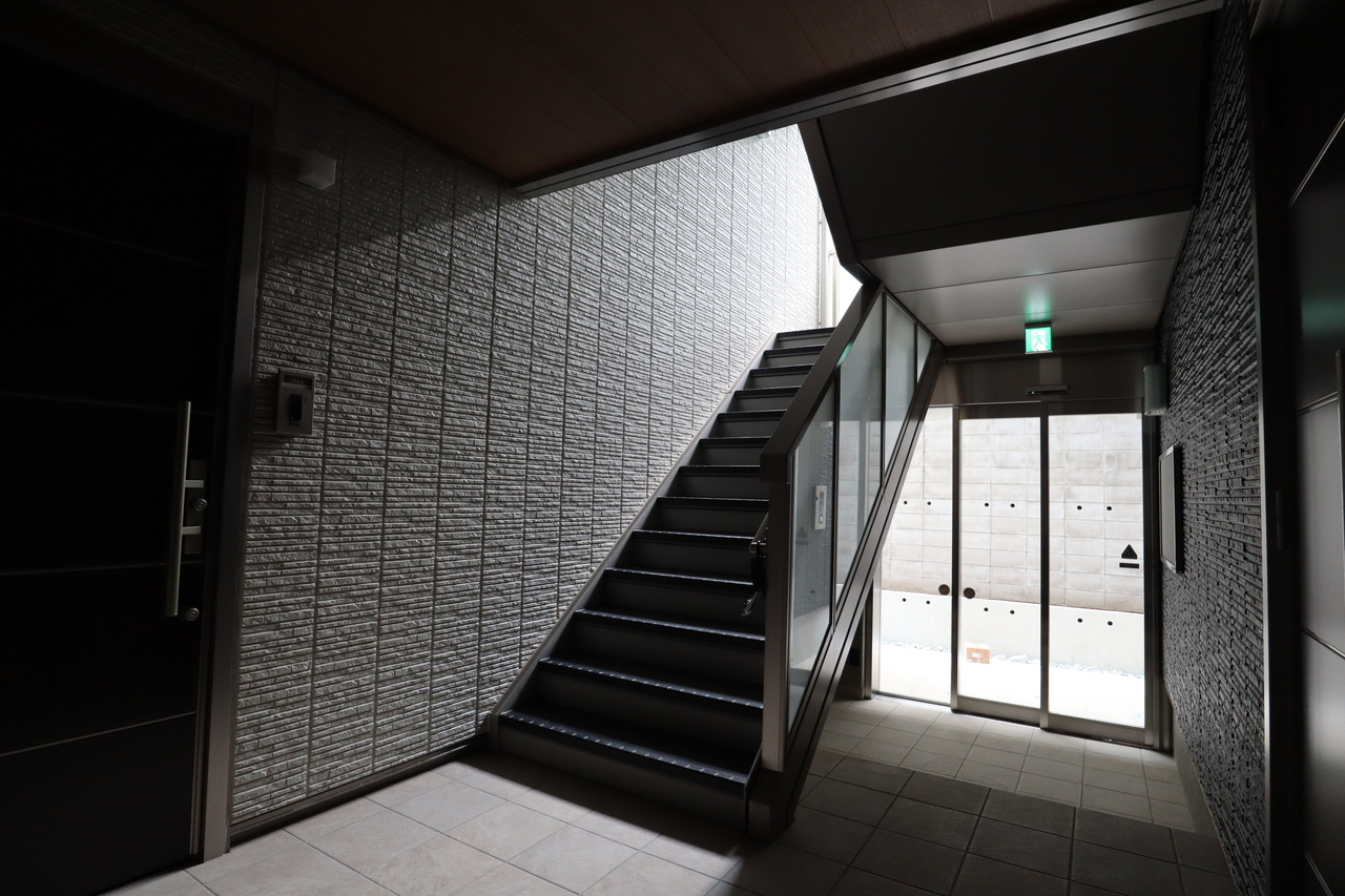 ShaMaison　FUJIMOTOⅡ（シャーメゾン　フジモト）の玄関