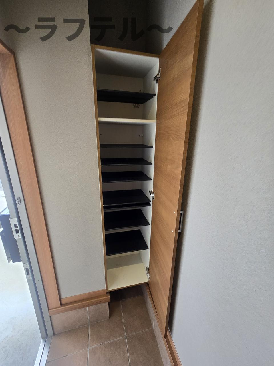 エミベース　入間　鍵山の玄関|別部屋イメージ写真