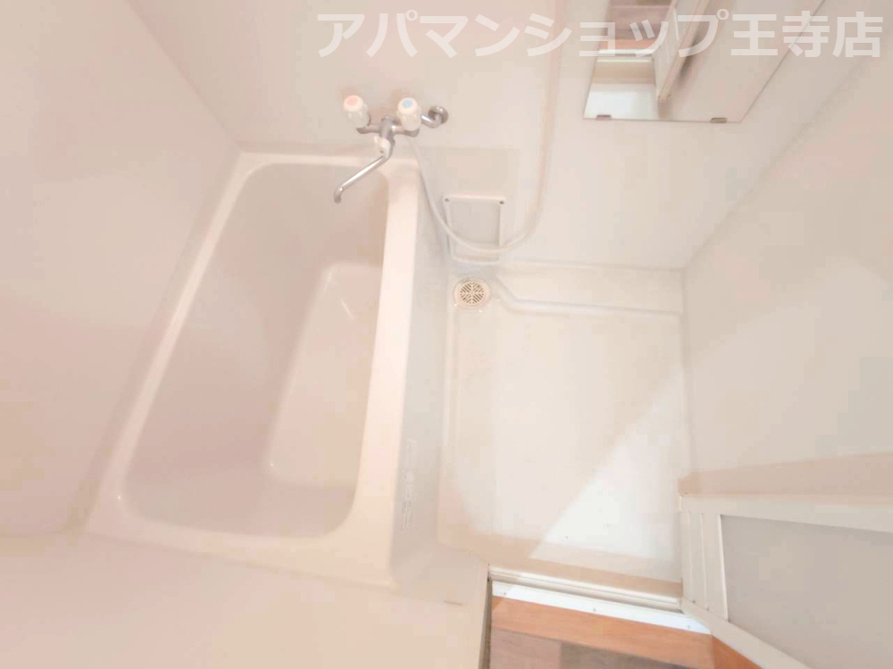 亀井弐号館の浴室