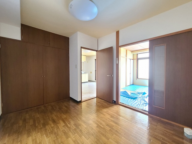 メゾングレーの洋室|別号室の参考写真です。