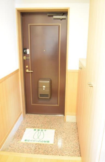 ティアラ恵比寿の玄関