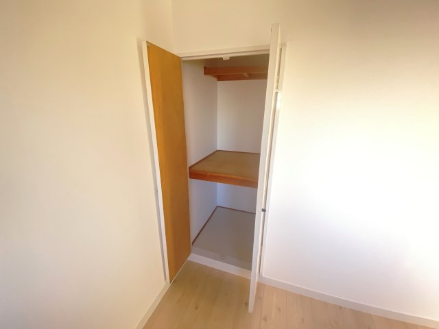 フォレストマンション武蔵浦和の収納|別号室の参考写真です。