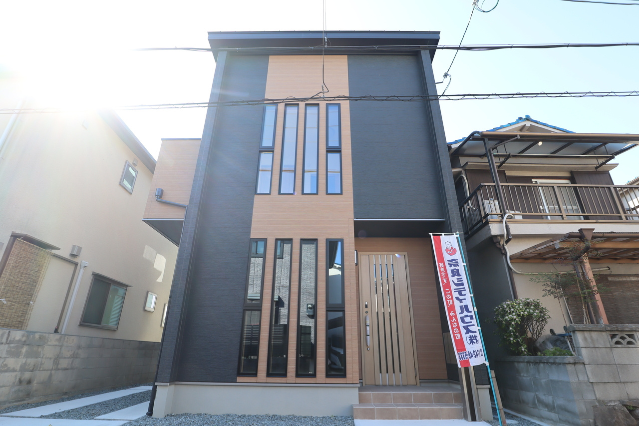 橿原市中曽司町戸建の外観
