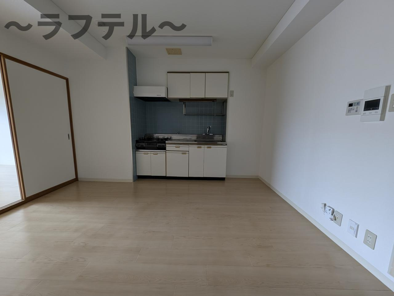 入間市駅前第二ビルの居間・リビング|別部屋イメージ写真