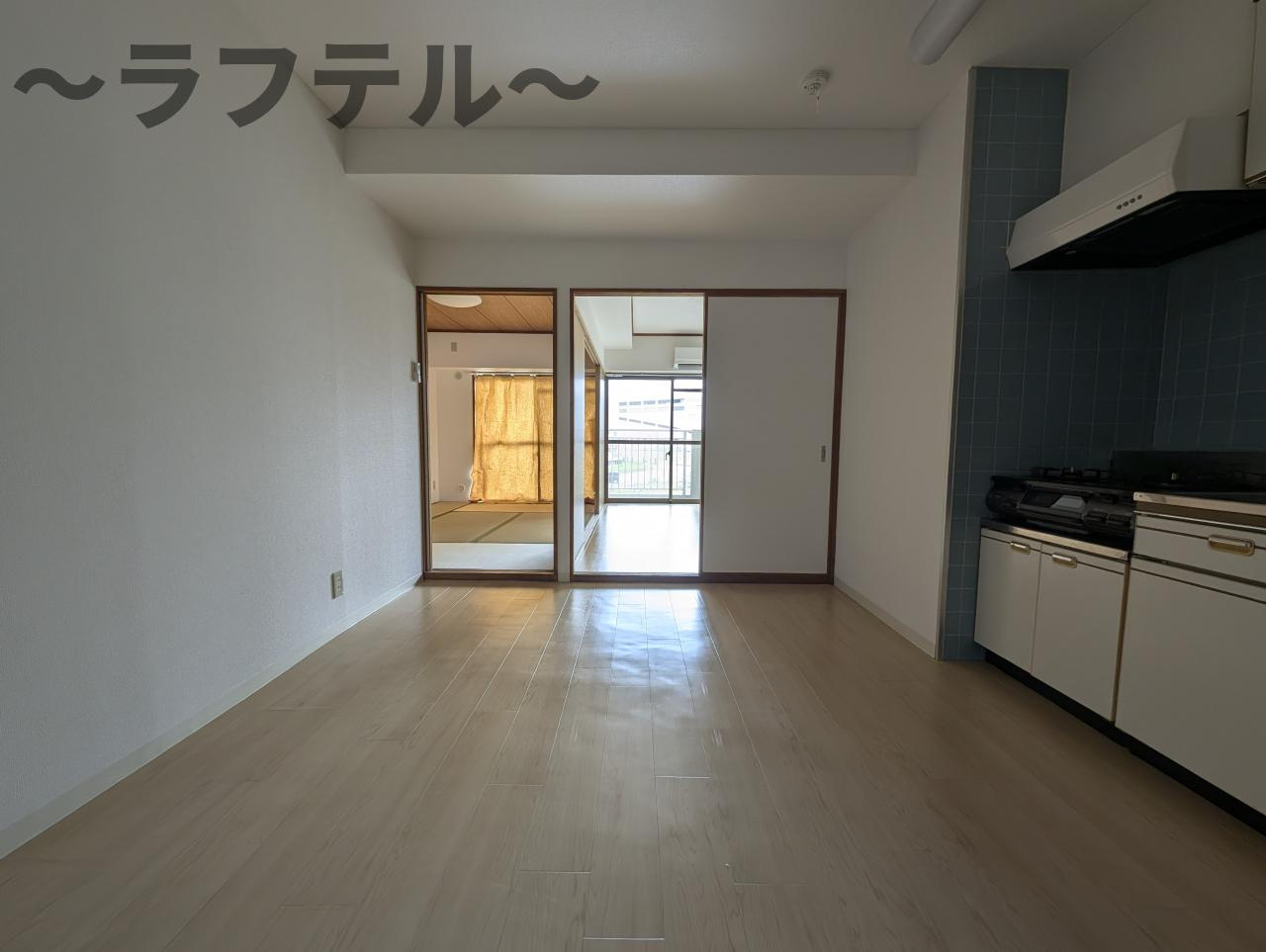 入間市駅前第二ビルの居間・リビング|別部屋イメージ写真