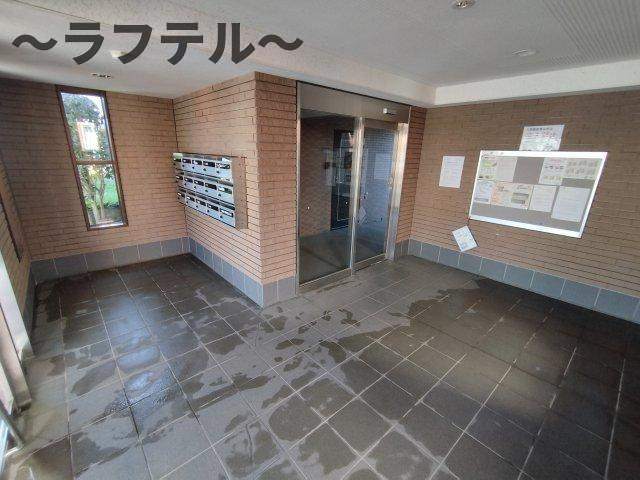 グリーンライズ南台のロビー