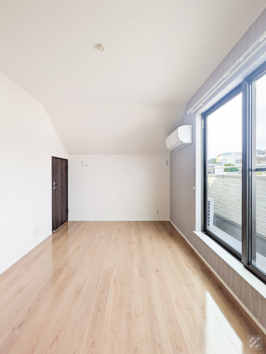 片山町３丁目戸建の居間・リビング