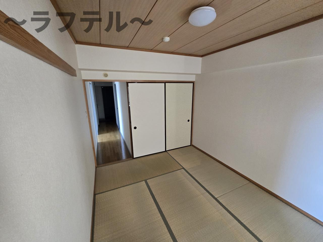 松本マンションの和室