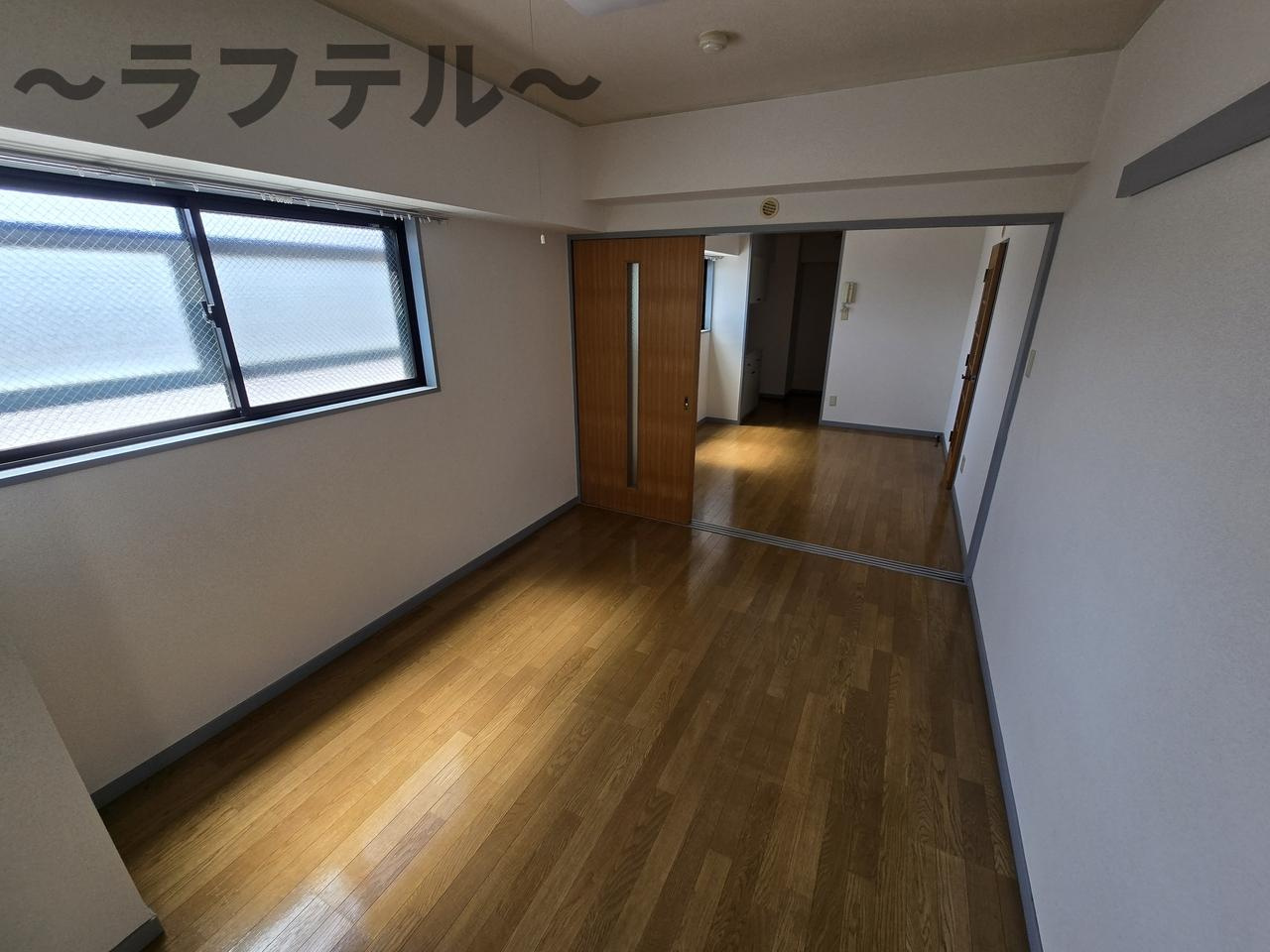 松本マンションの寝室
