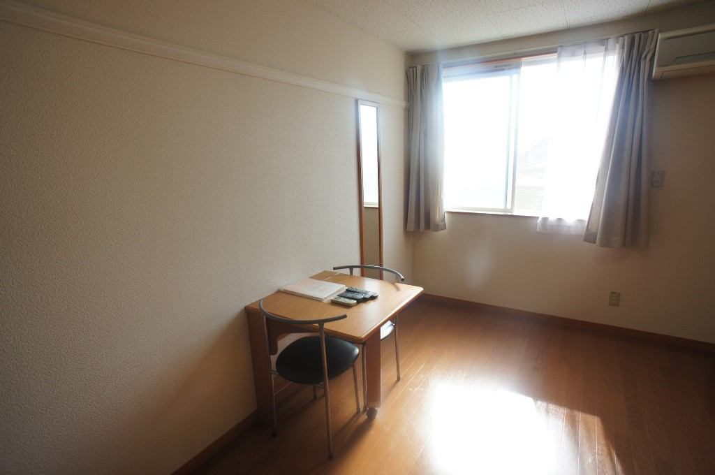 レオパレスＷＩＬＬ南郡山の内装
