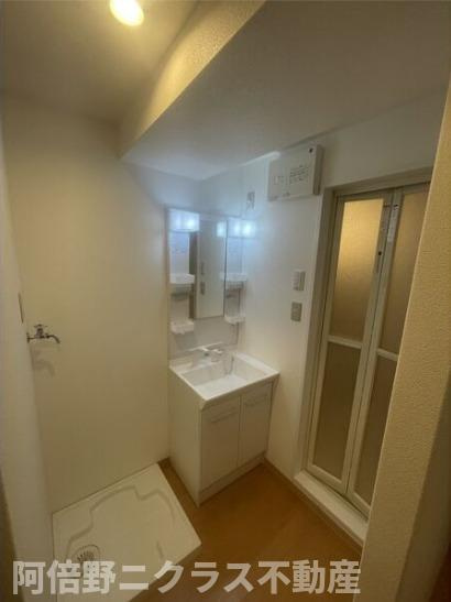 みおつくし杭全の洗面所|内装は別部屋の参考写真です。