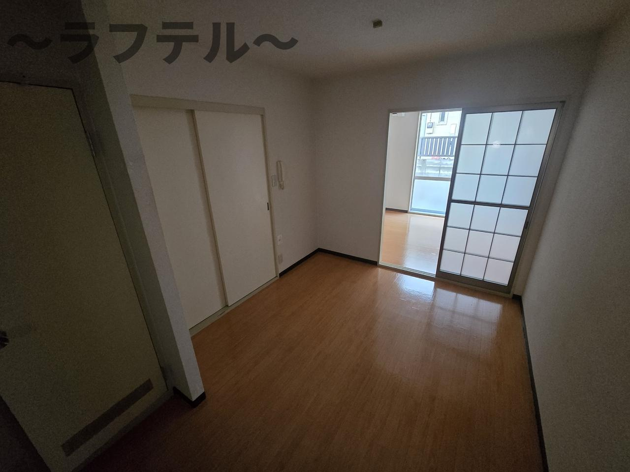 所沢市寿町のアパートの居間・リビング