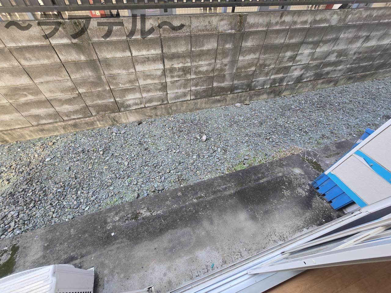 所沢市寿町のアパートのバルコニー