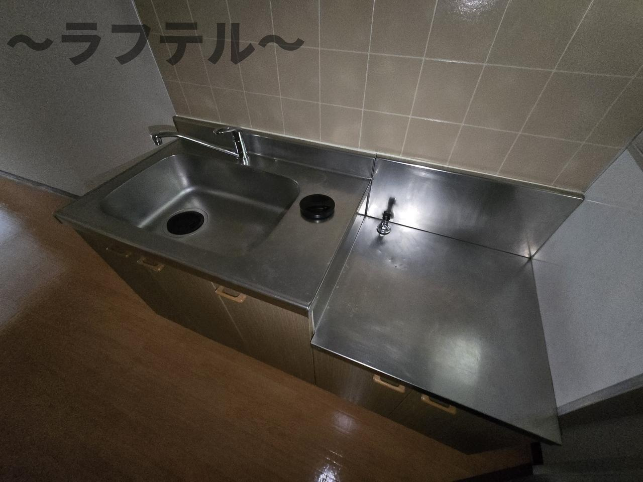 所沢市寿町のアパートのキッチン