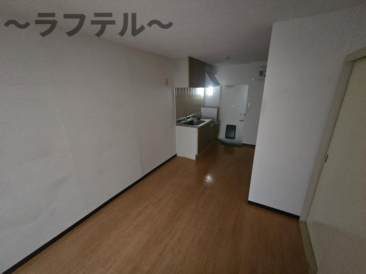 所沢市寿町のアパートの居間・リビング