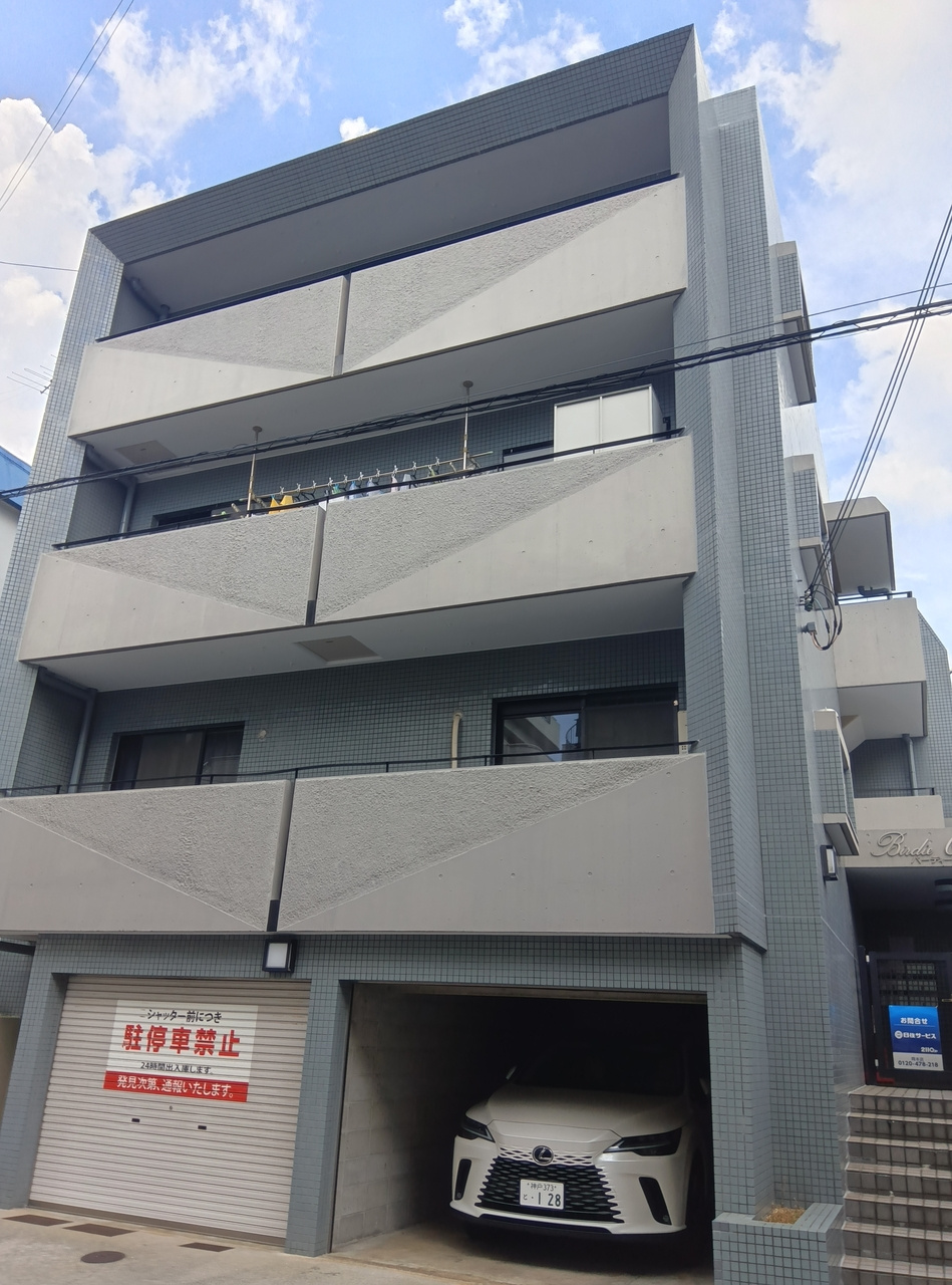 神戸市東灘区岡本２丁目のマンションの外観