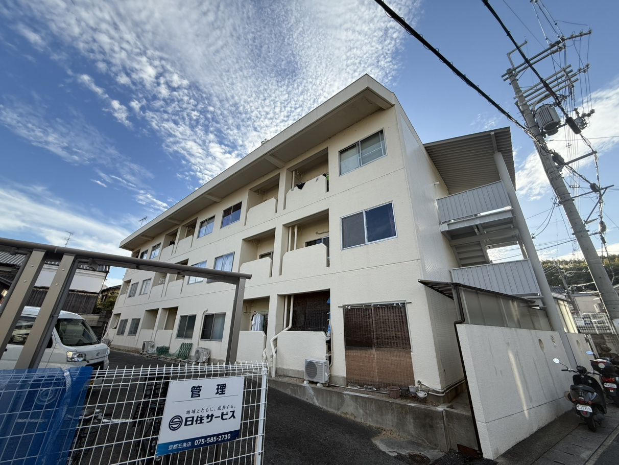 マンション桂風の外観