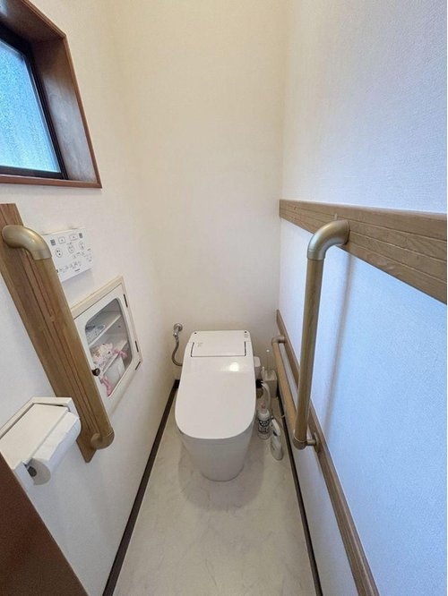 鳩ケ谷本町T邸のトイレ