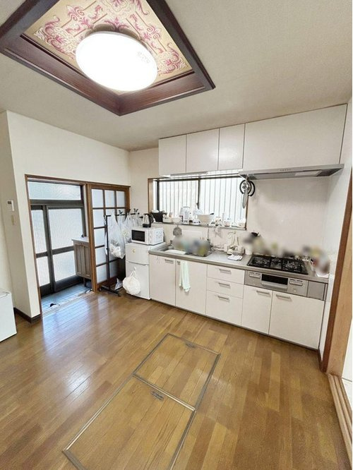 鳩ケ谷本町T邸の居間・リビング|※入居中写真荷物なし