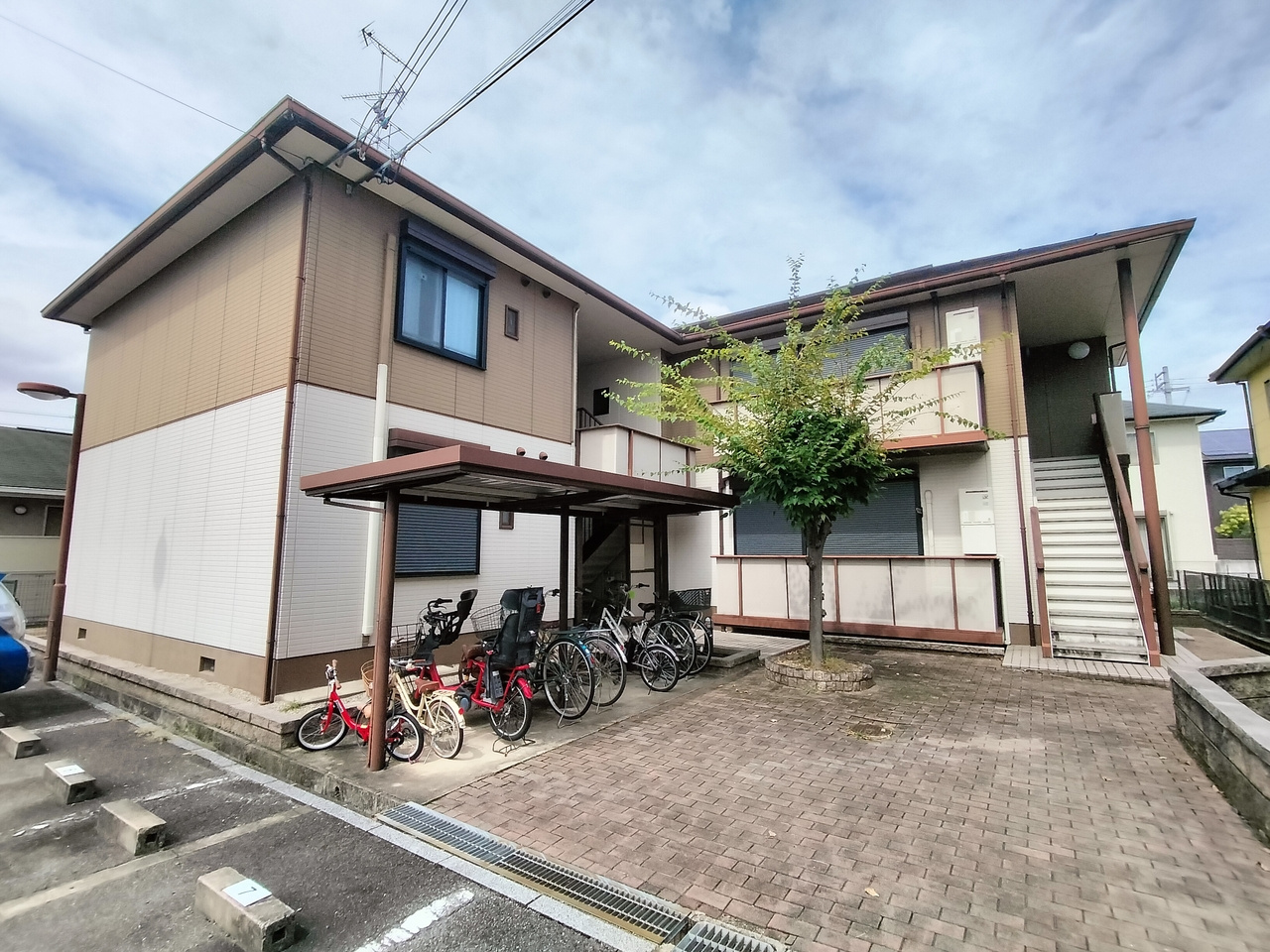 ウィステリア伏見の外観