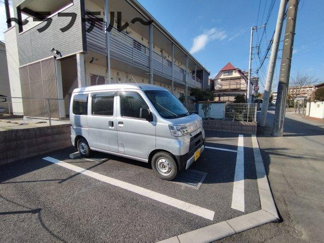 クレイノレインボー上竹Ⅱの駐車場