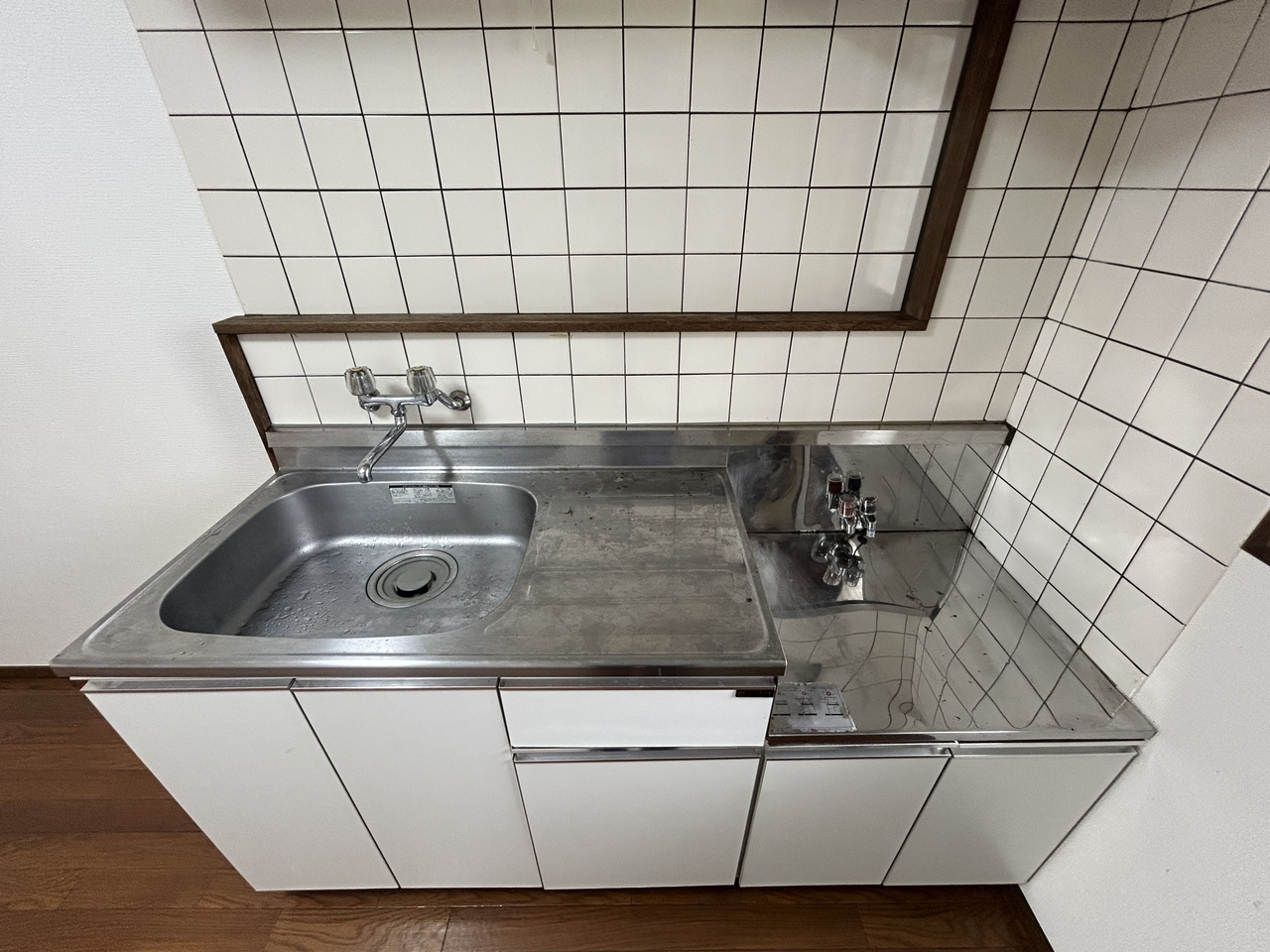 寿マンションのキッチン
