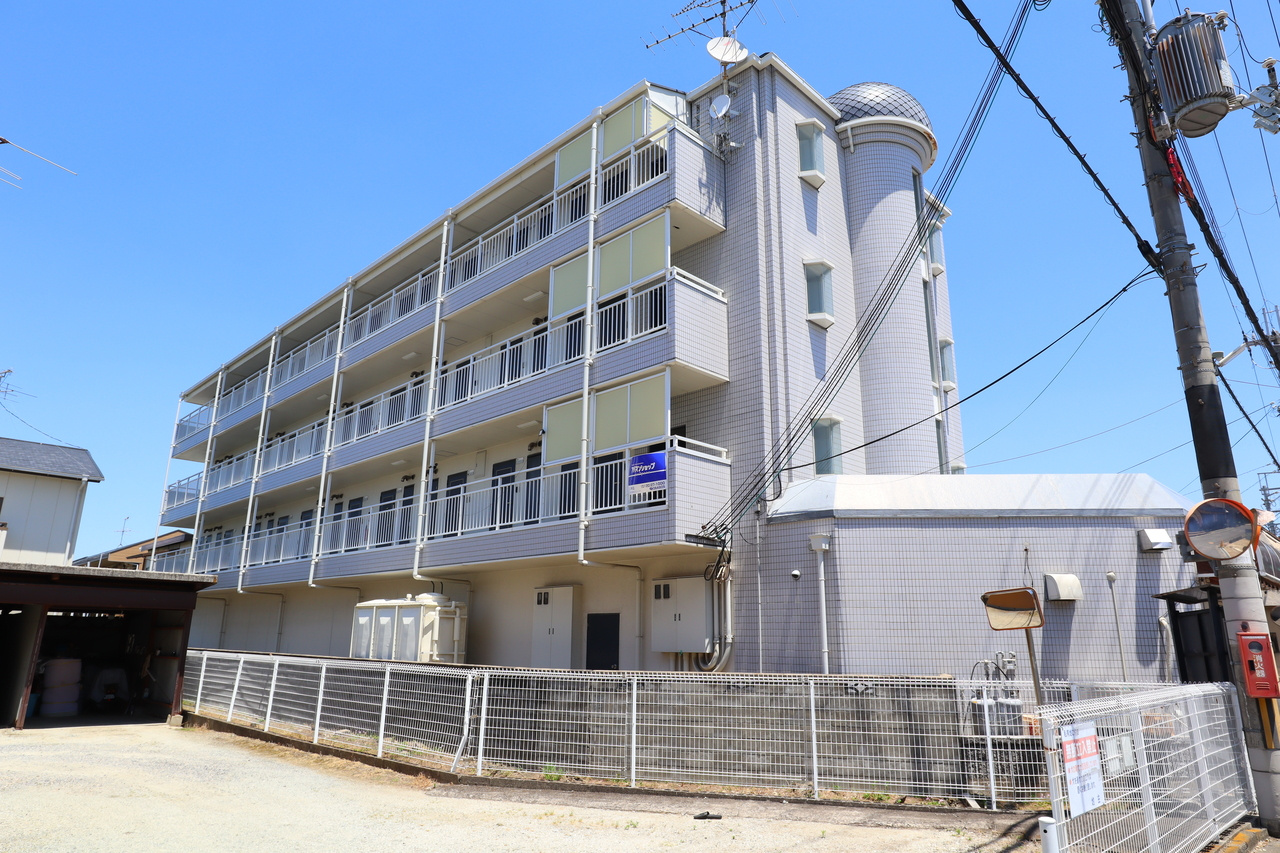 サンヒルズ橿原の外観