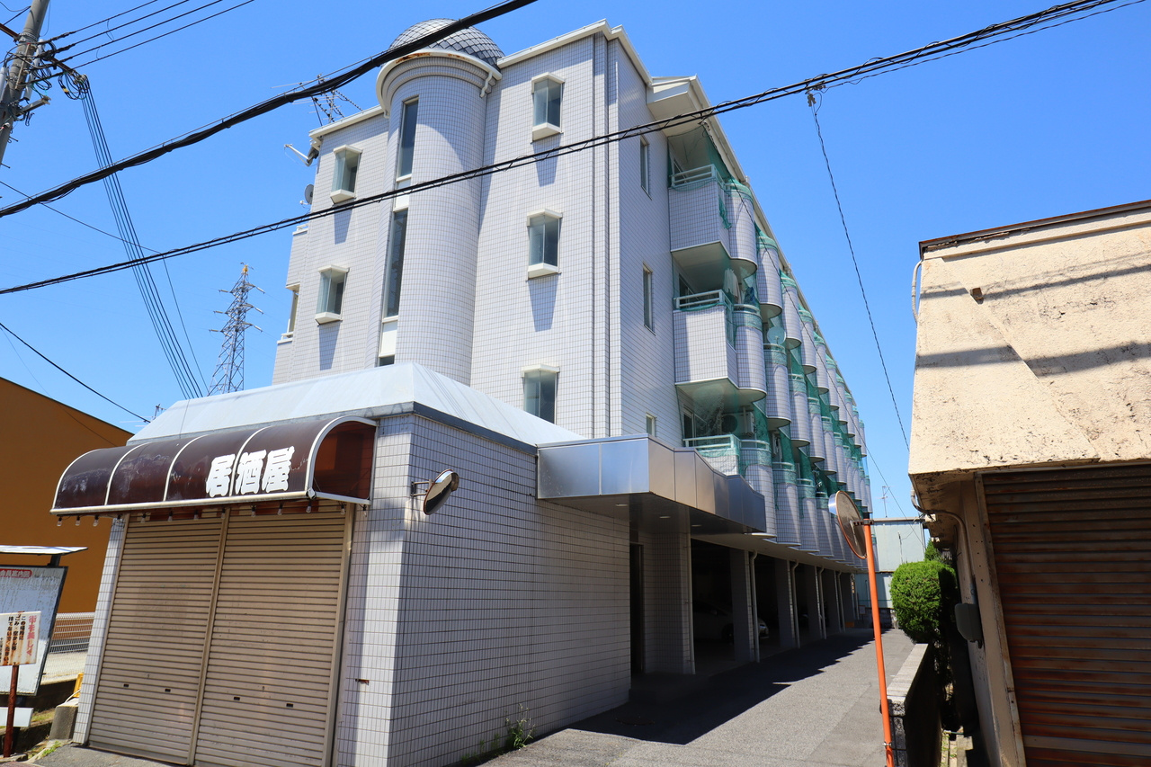 サンヒルズ橿原の外観