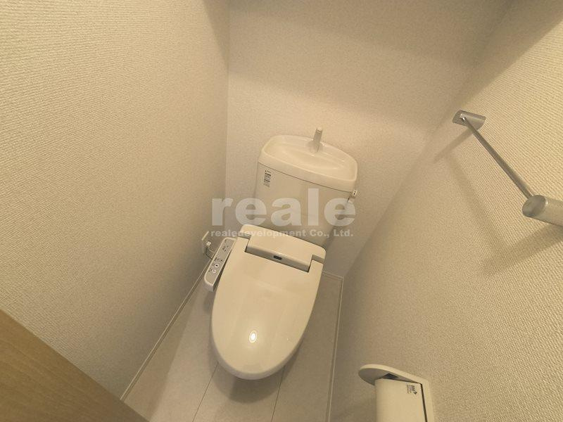 三鷹市北野３丁目のアパートのトイレ