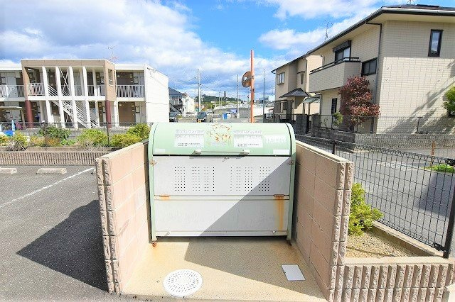 レオパレスＡＫＩのその他|ゴミ置き場