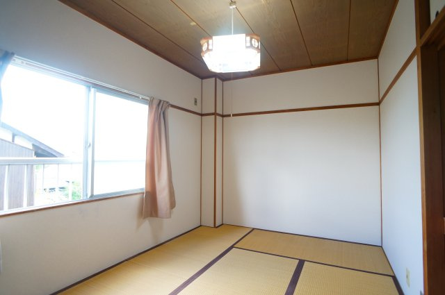 田村マンションの和室