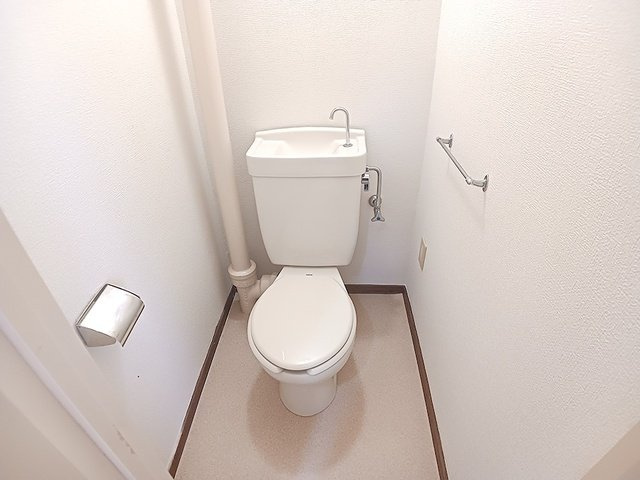 三室山コープタウン２号棟のトイレ