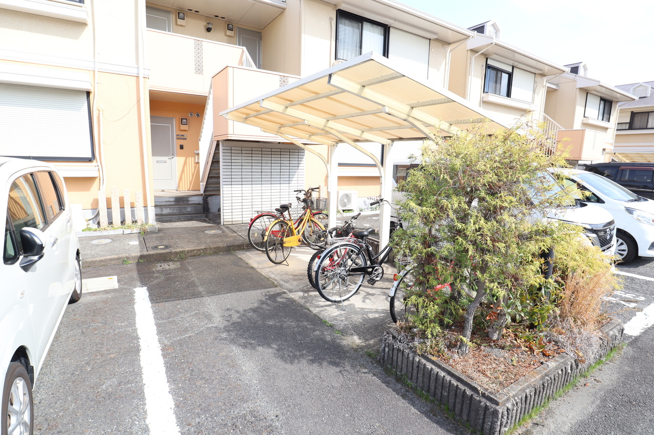 リバーシャトルＣのエントランス