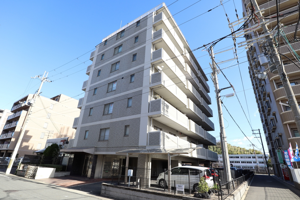 サンモール２１の外観