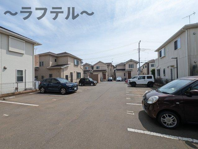 コルディアーレの駐車場