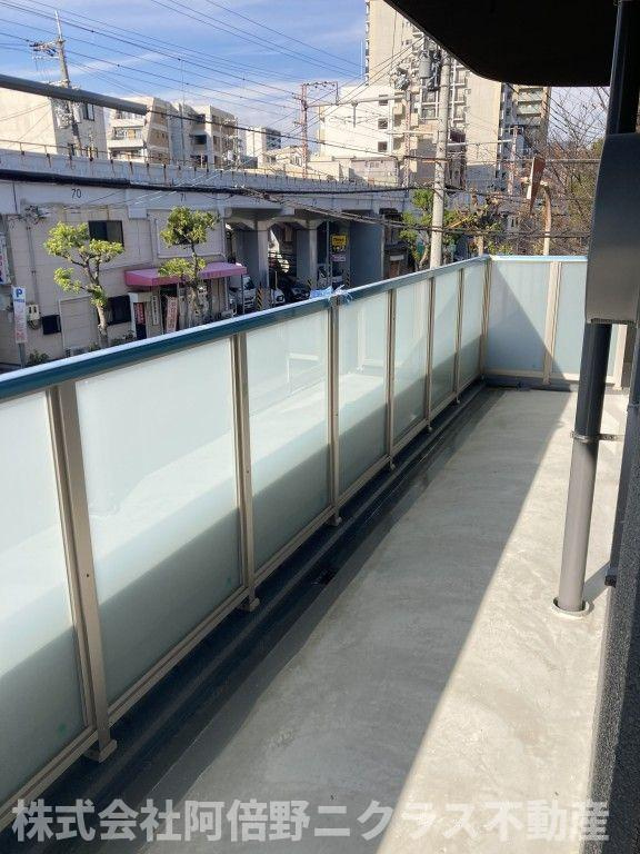 カーサヴェルデ東小橋のバルコニー