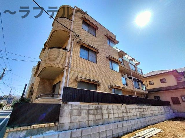 所沢市弥生町の賃貸マンションの外観
