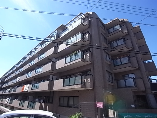 ライオンズマンション奈良帝塚山の外観