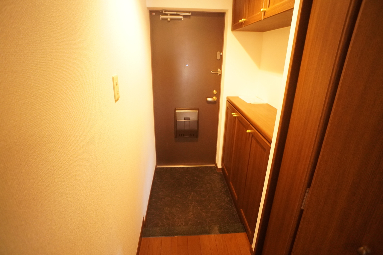 ライオンズマンション奈良帝塚山の玄関