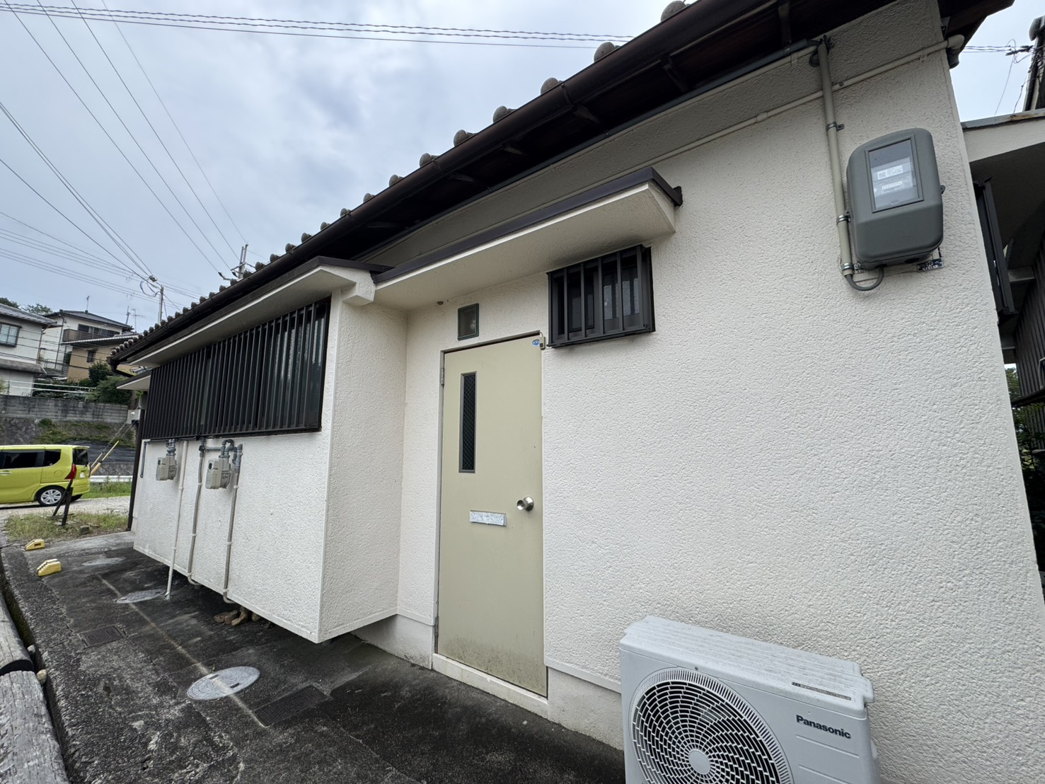 豊田住宅のエントランス