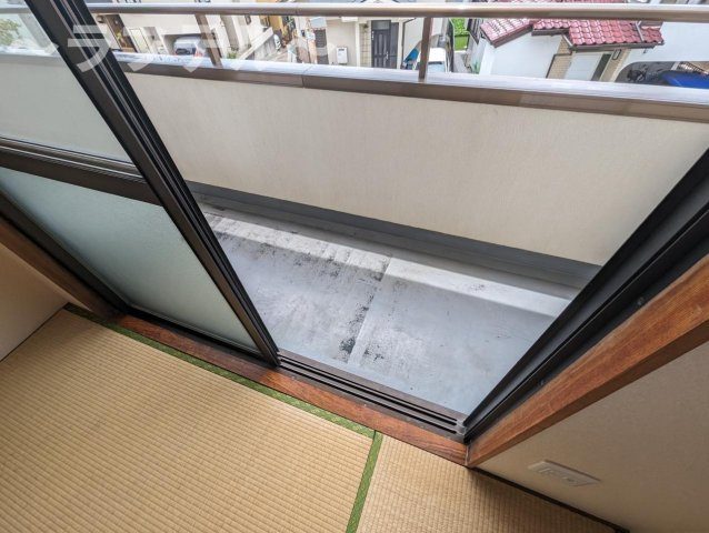 グリーンガーランド所沢2号館のバルコニー|別部屋イメージ