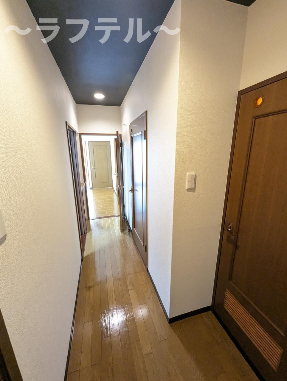 グリーンガーランド所沢2号館の玄関|別部屋イメージ